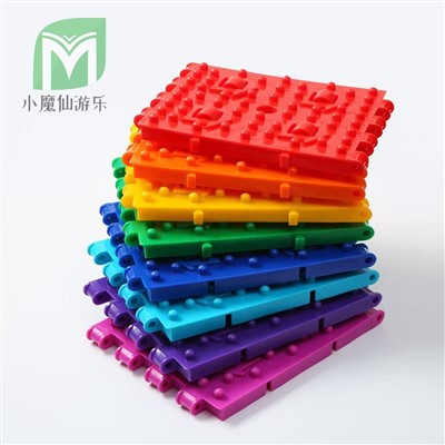 ما هي سياسة الإرجاع الخاصة بـ Virgin PP Rainbow Slide؟